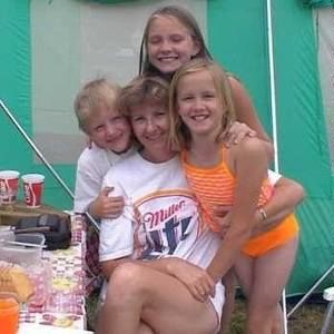 Meet your Posher, Marilyn